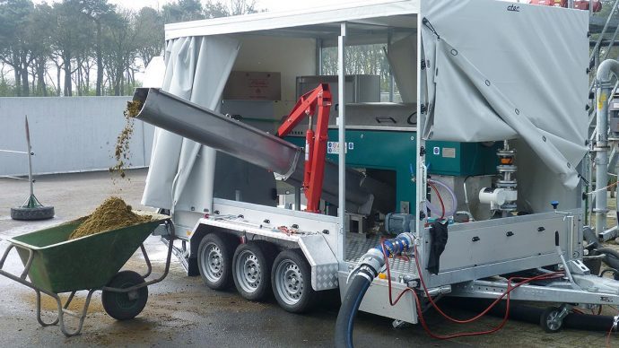 Efficient and environmentally friendly manure treatment with GEA decanters