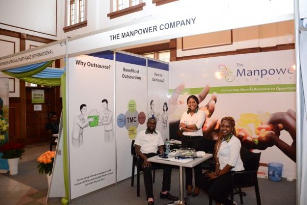 Company introduces employee outsourcing in the flower industry