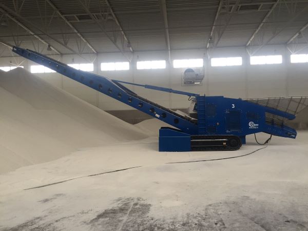 BLT WORLD’s radial telescopic belt conveyors for efficient stockpiling of bulk materials