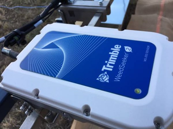 Advanced Spraying Technology Targets 90 Percent Cost Savings on Herbicide Resistant Weeds