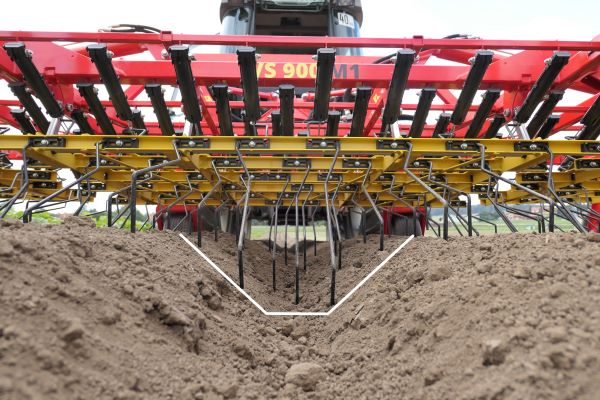 Mechanical Crop Care with the Tines Weeder AS from APV