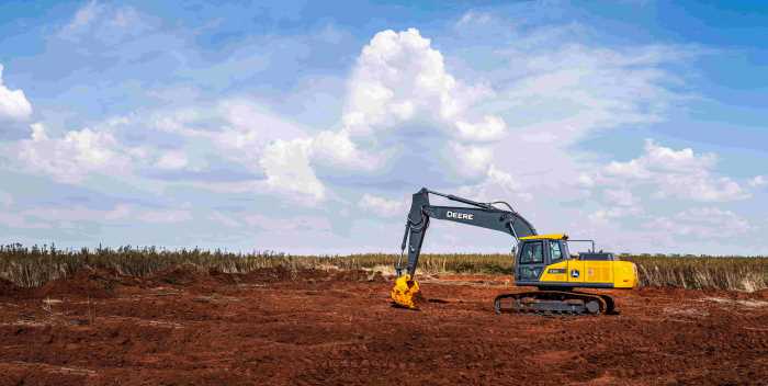 John Deere Names New Dealers in Africa